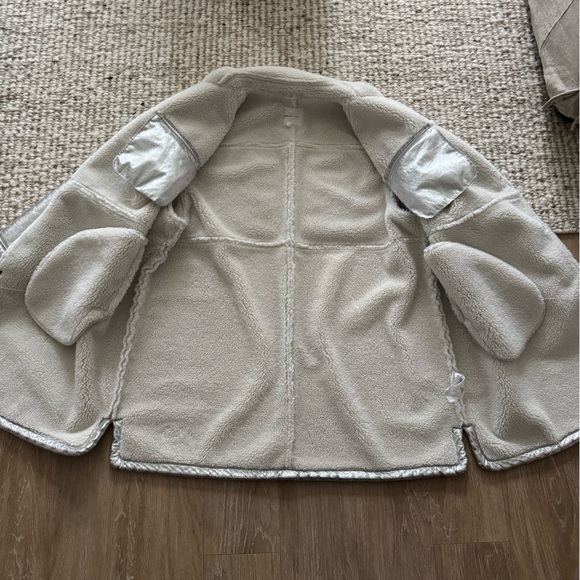 Avec Les Filles Silver Coat - Picture 12 of 14